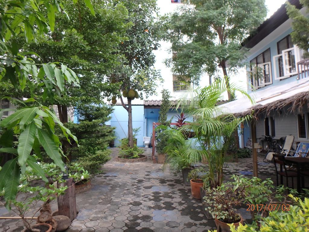 The Blue14 House Chiang Mai Apartamento Exterior foto